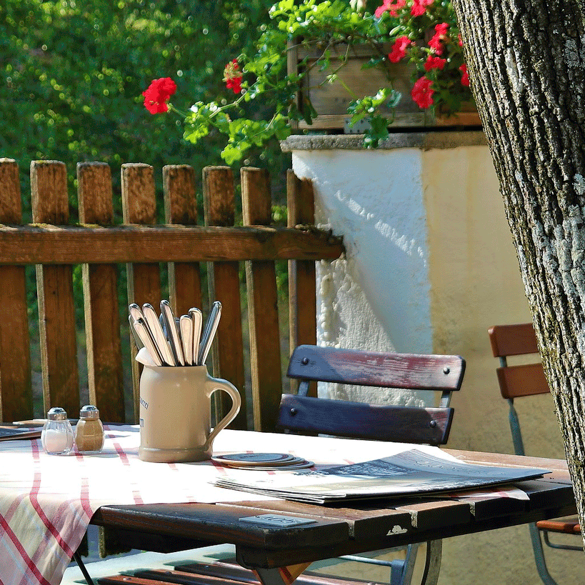 beer-garden-1670028_1920-Bearbeitet